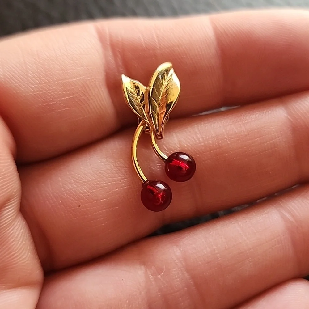 VTG earrings - Picture 5 of 7